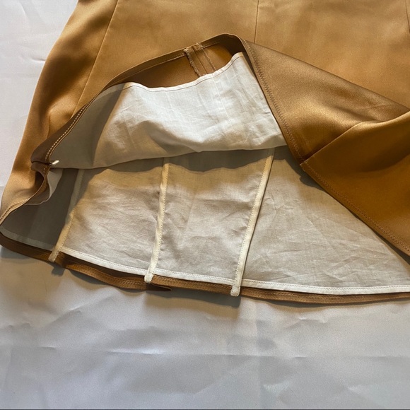 CÉLINE fully lined silk top in bronze - Picture 7 of 8